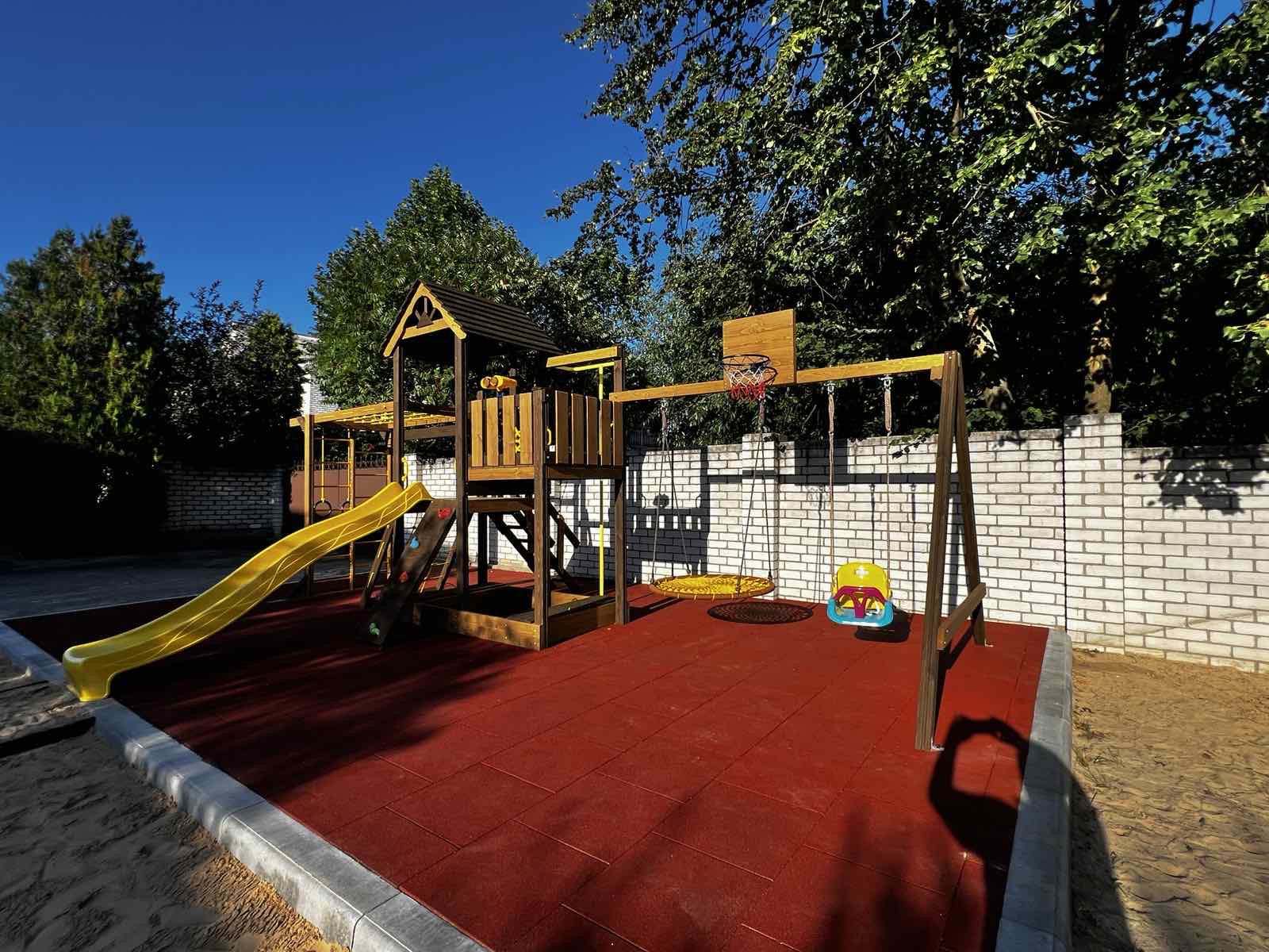 м. Зміїв, Харківська обл. 